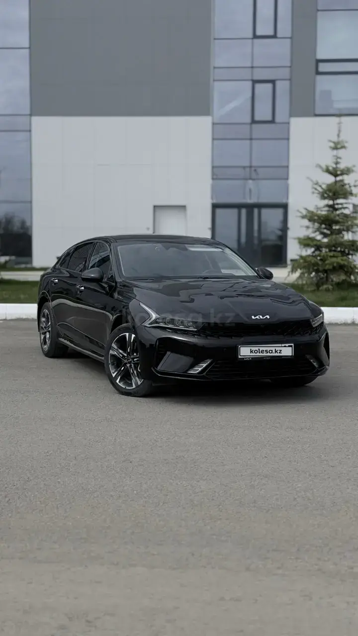 Kia K5 2025 — фото 1 из 5