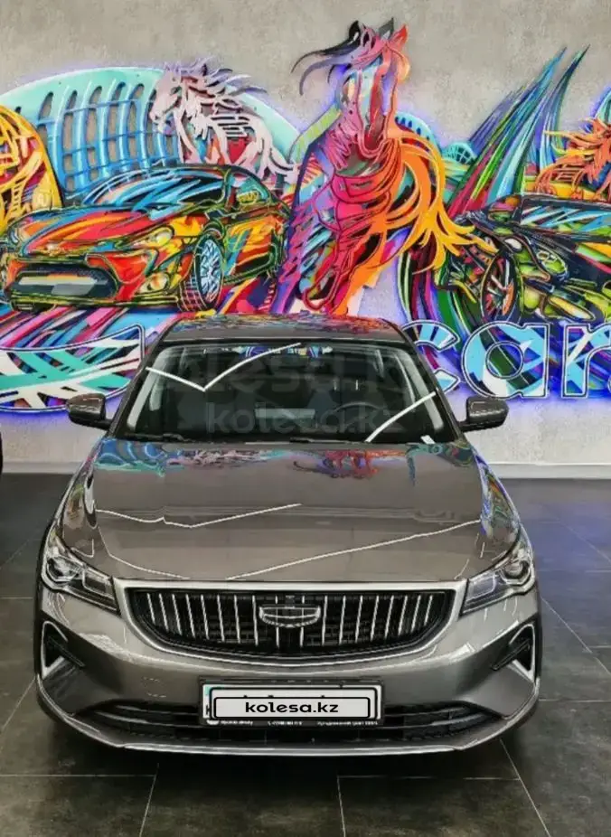 Geely Emgrand 2025 — фото 1 из 5
