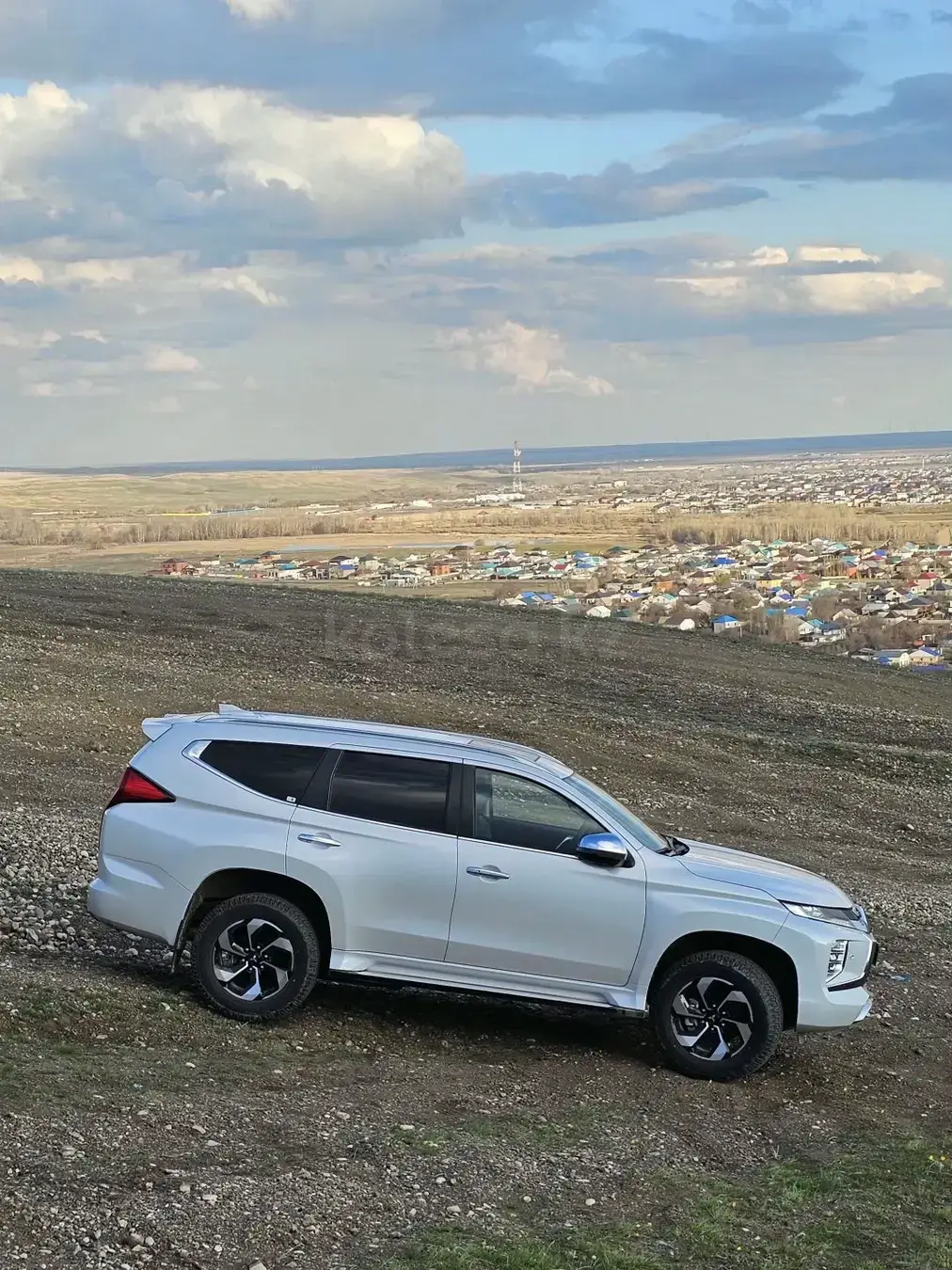 Mitsubishi Montero Sport 2025 — фото 1 из 5