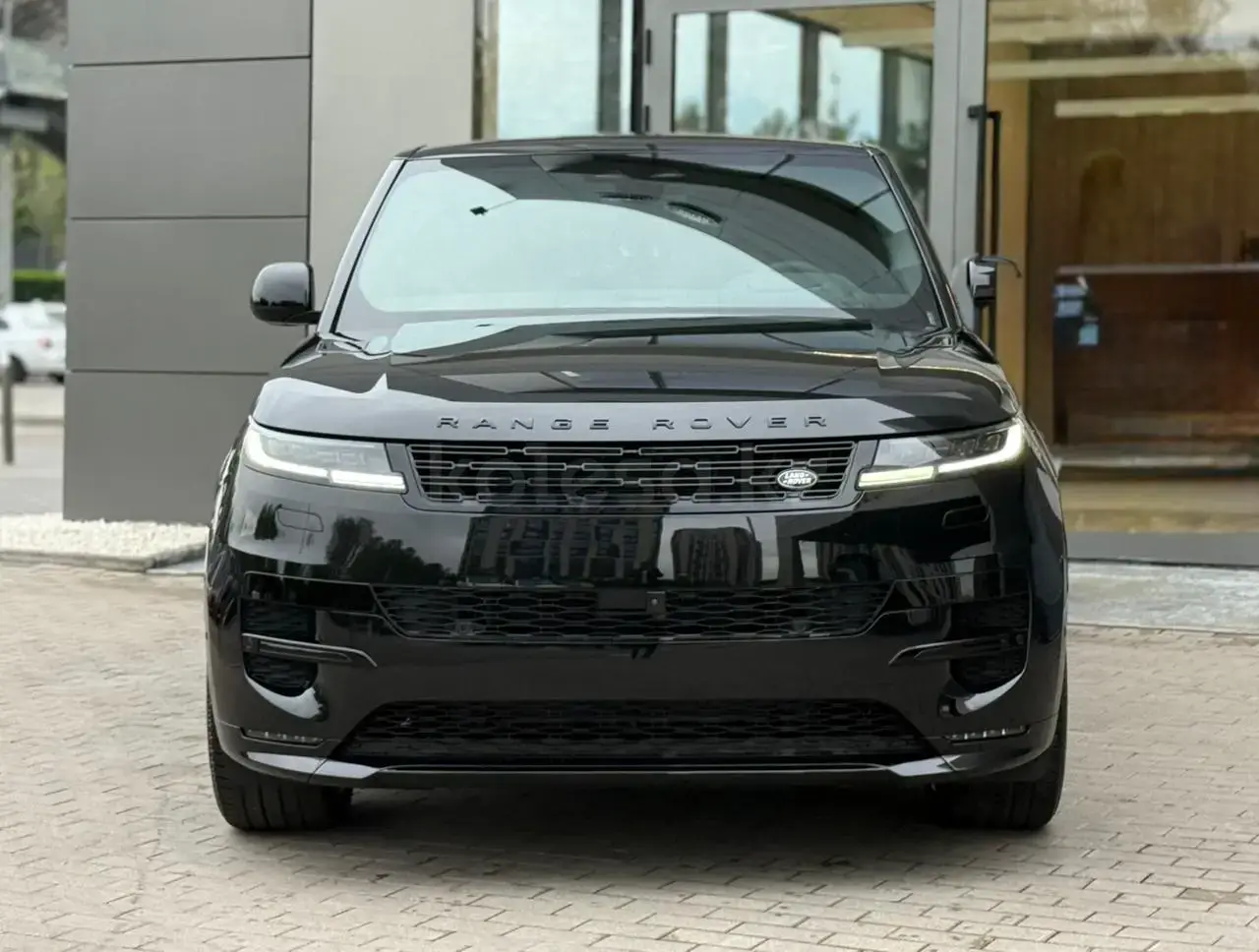 Land Rover Range Rover Sport 2026 — фото 1 из 5
