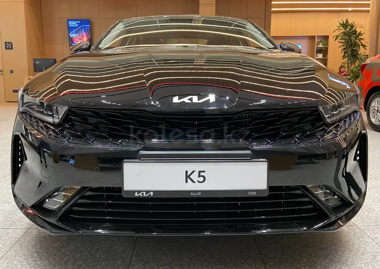 Kia K5 2026 — фото 1 из 5