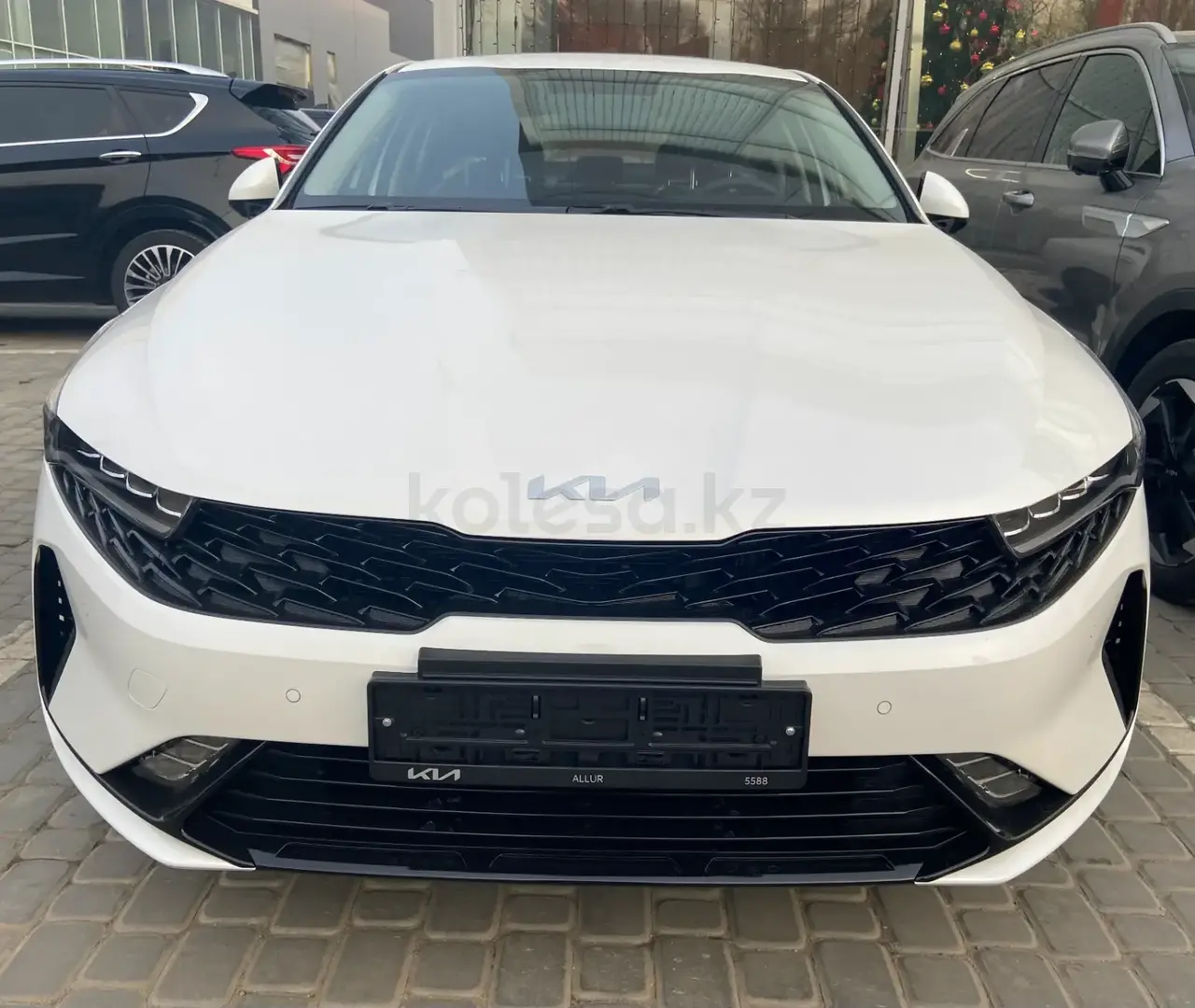 Kia K5 2025 — фото 1 из 5