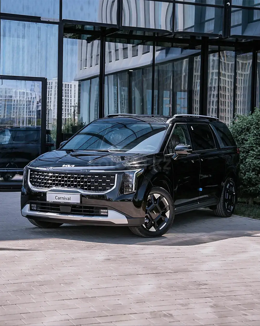 Kia Carnival 2025 — фото 1 из 5