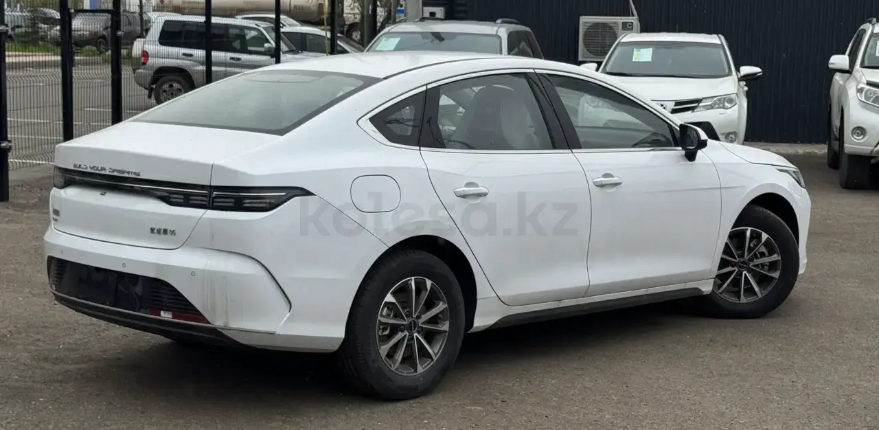 BYD Destroyer 05 2025 — фото 1 из 5
