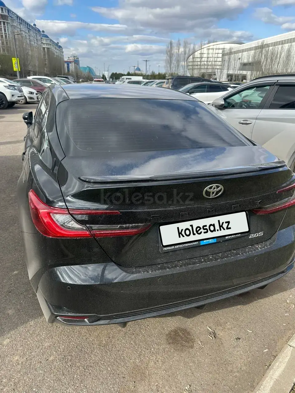 Toyota Camry 2025 — фото 1 из 5