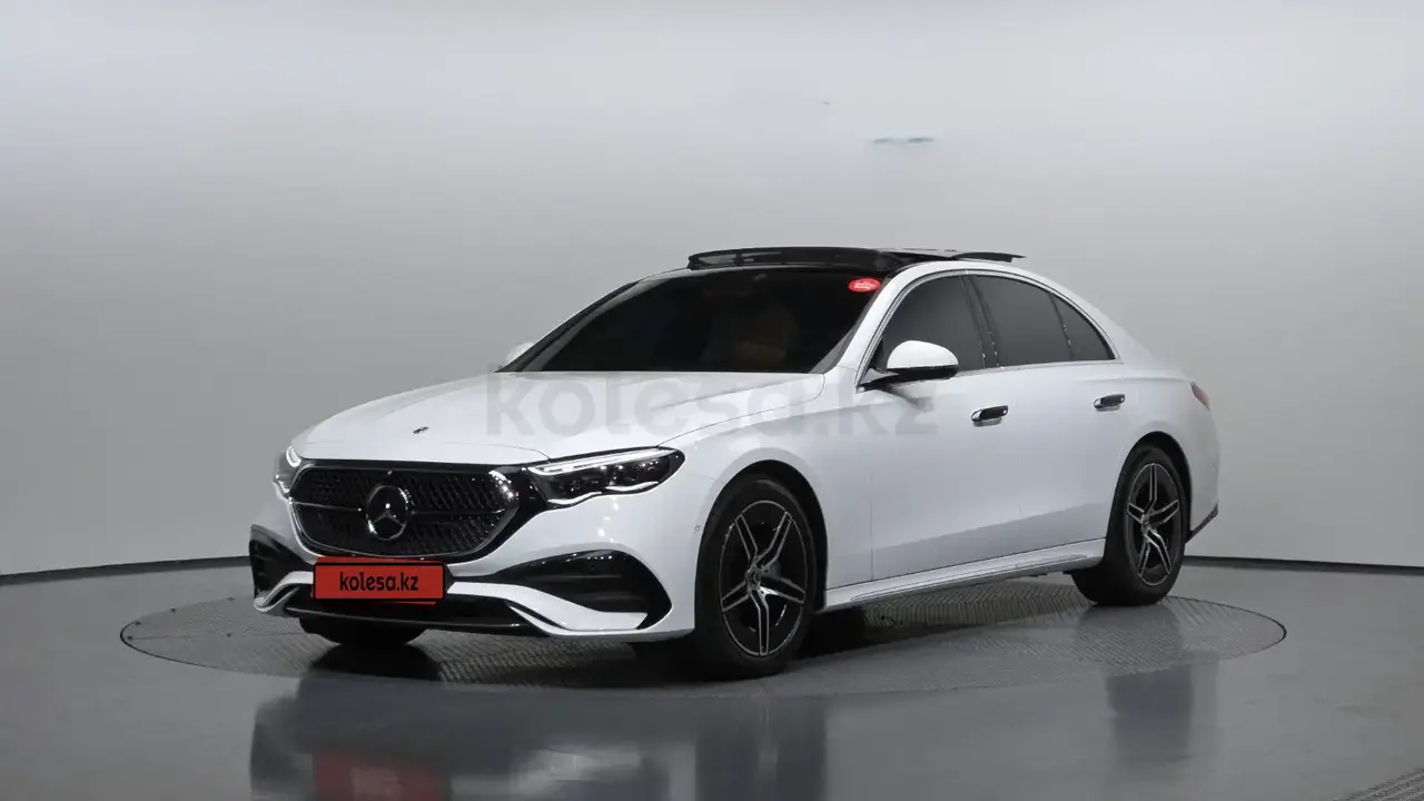 Mercedes-Benz E 300 2025 — фото 1 из 5