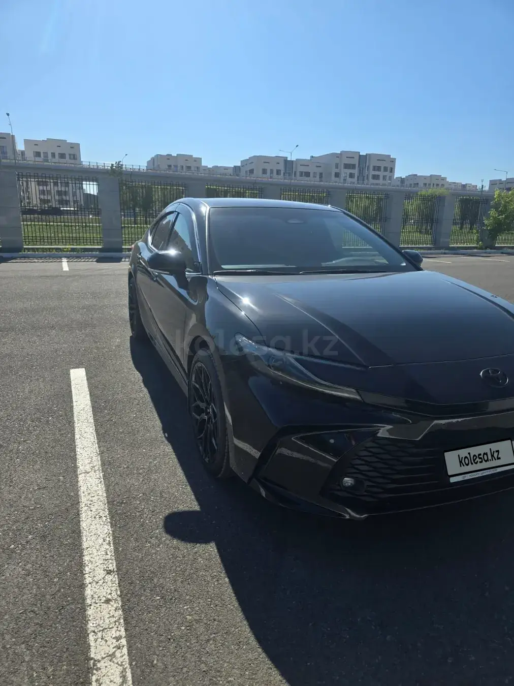 Toyota Camry 2025 — фото 1 из 5