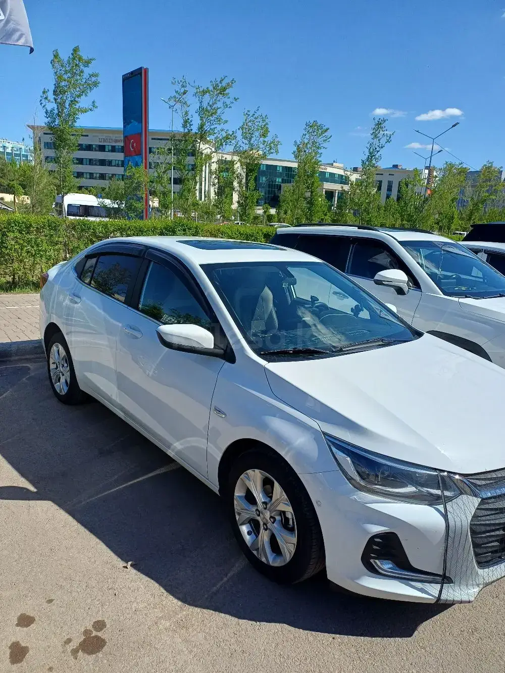 Chevrolet Onix 2025 — фото 1 из 4