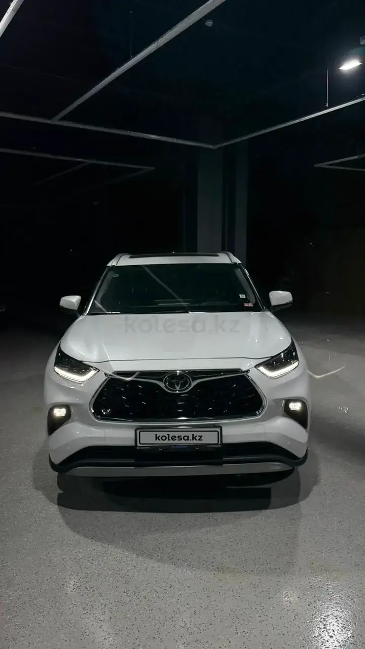 Toyota Highlander 2026 — фото 1 из 5