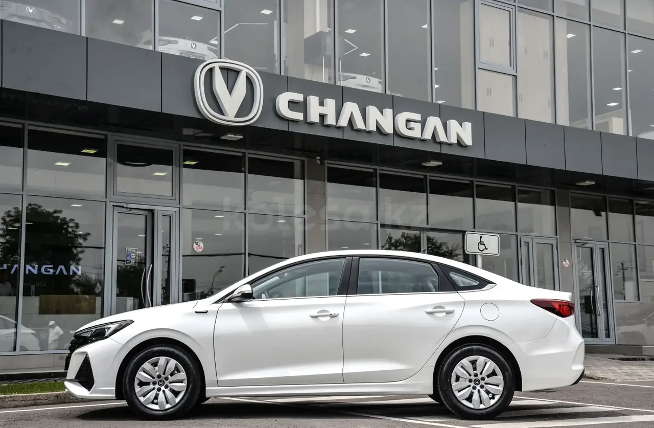 Changan Eado Plus 2026 — фото 1 из 5