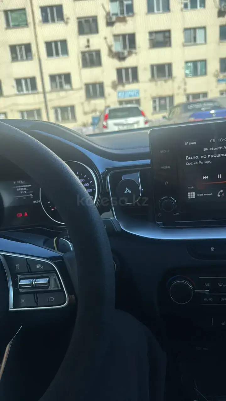 Kia Cee’d 2025 — фото 1 из 5