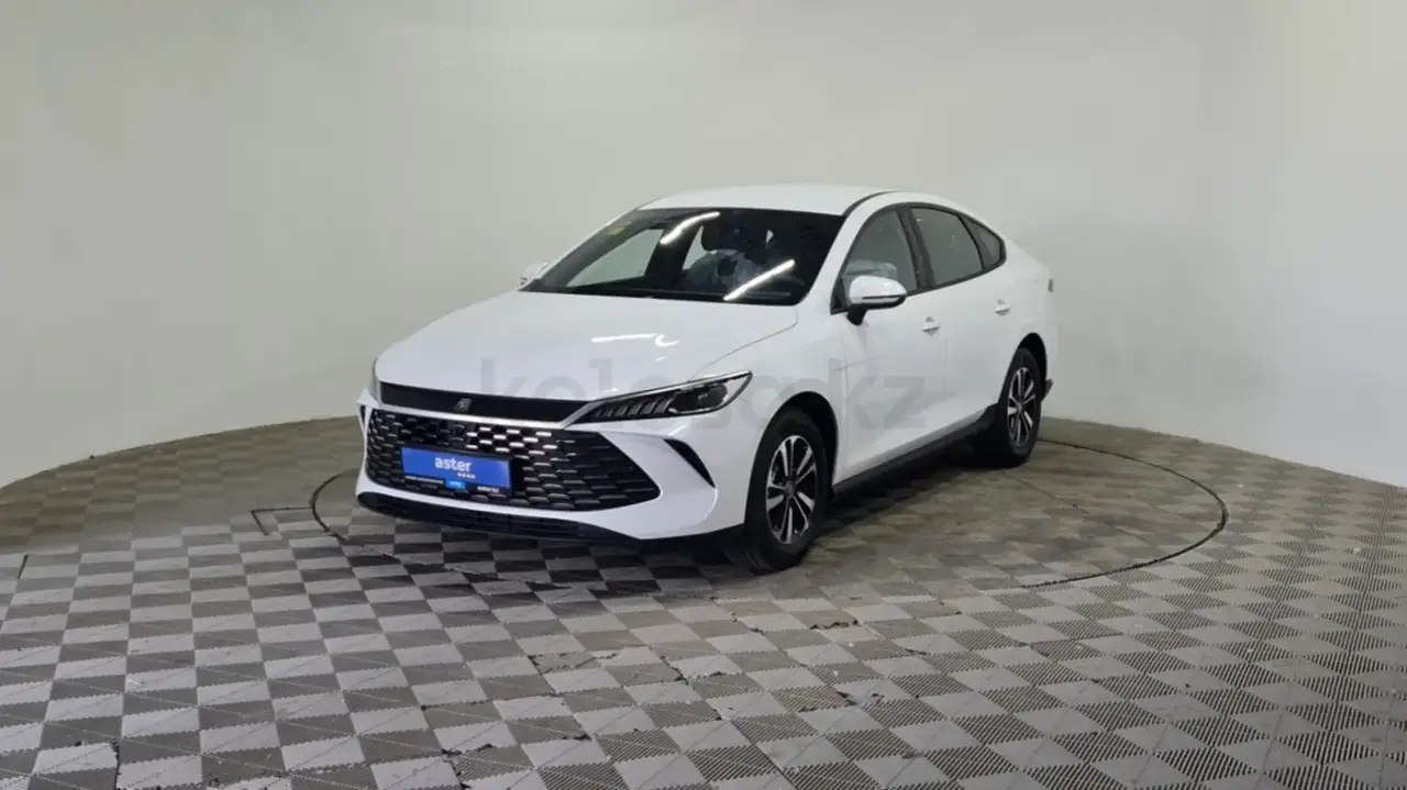 BYD Qin Plus 2025 — фото 1 из 5