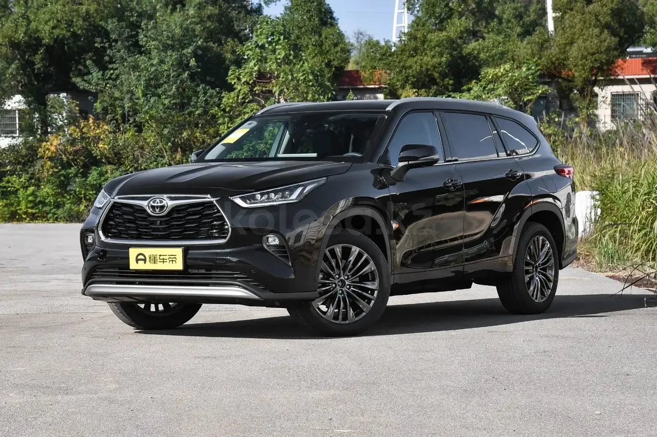 Toyota Highlander 2026 — фото 1 из 5