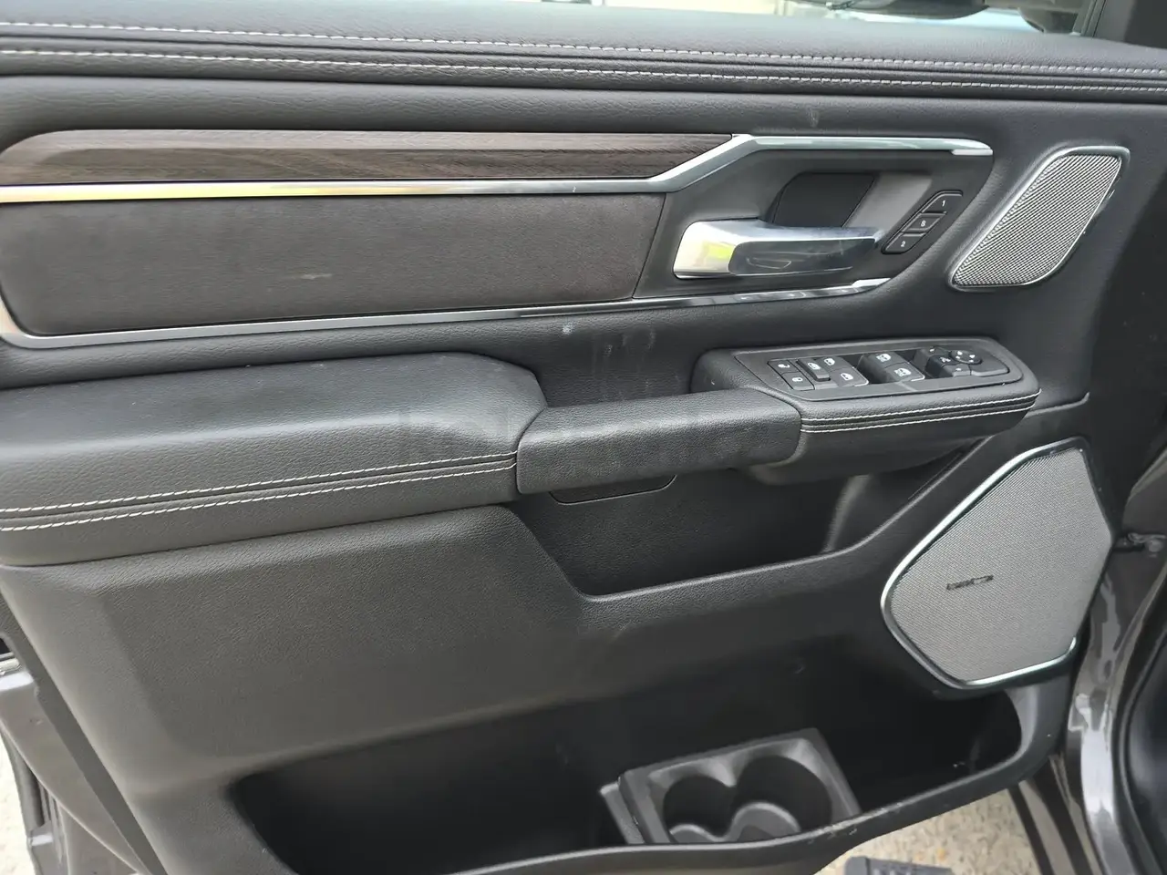 RAM 1500 2025 — фото 1 из 5