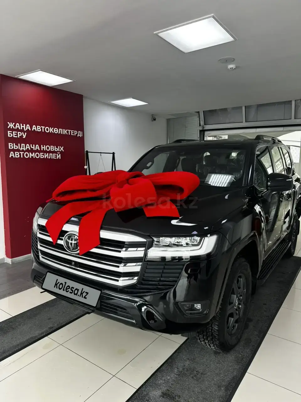 Toyota Land Cruiser 2025 — фото 1 из 3