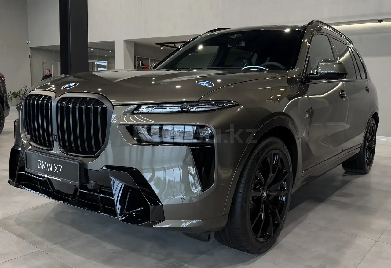 BMW X7 2025 — фото 1 из 5