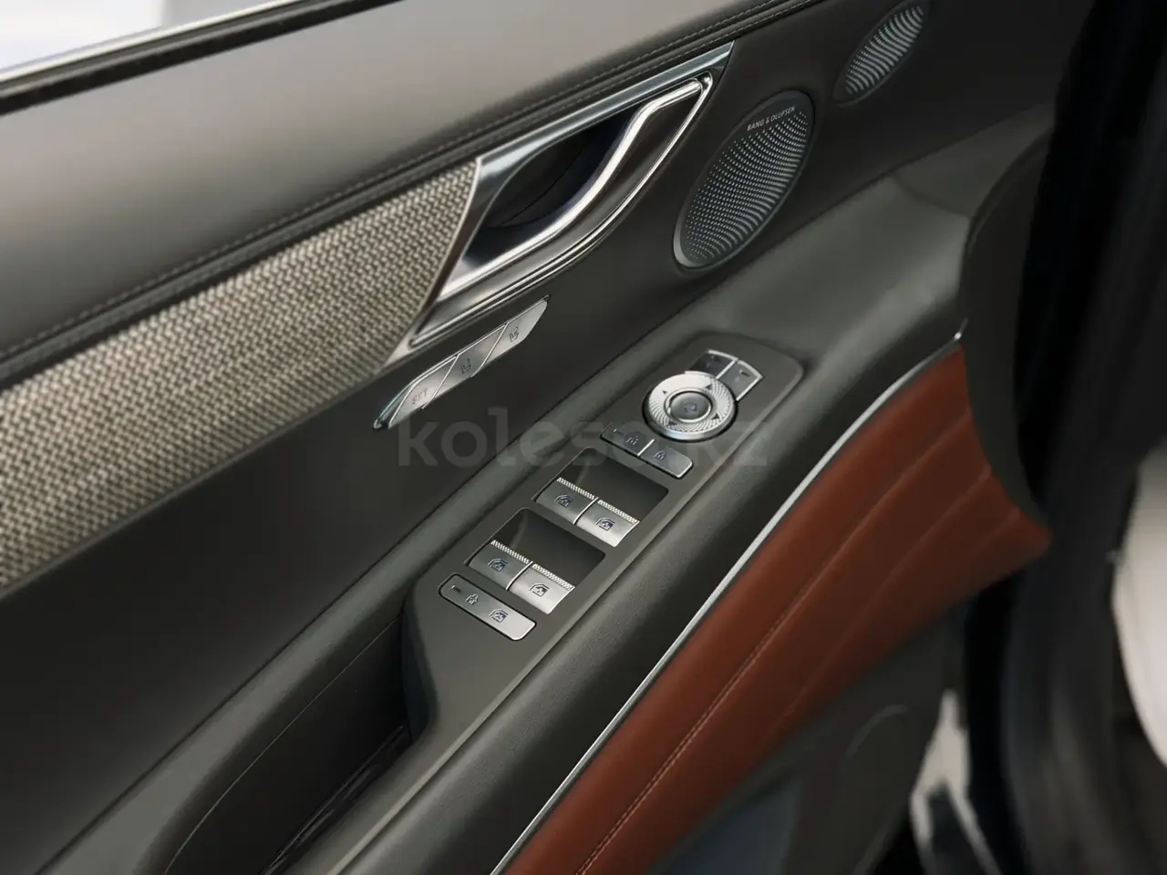 Genesis GV80 2026 — фото 1 из 5