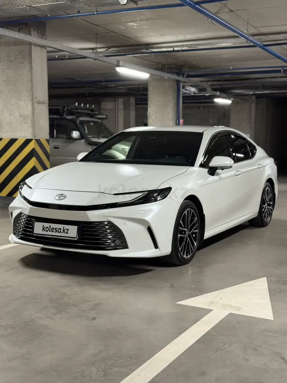 Toyota Camry 2025 — фото 1 из 5