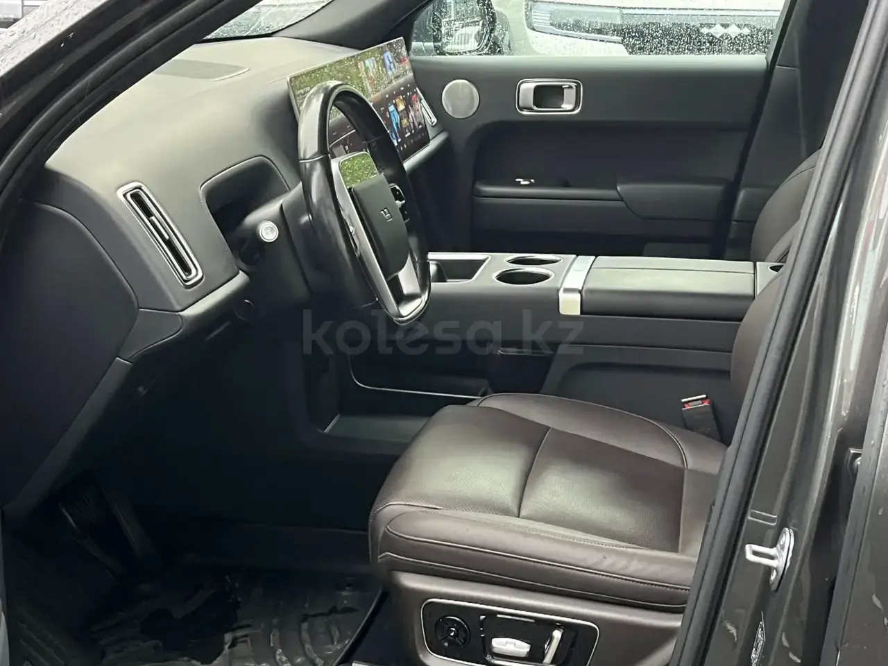 Li Auto L9 2025 — фото 1 из 5