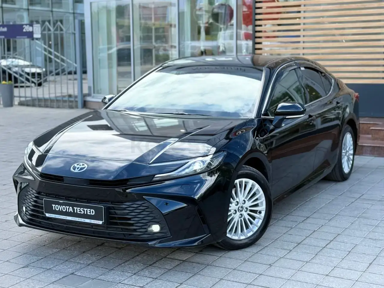 Toyota Camry 2025 — фото 1 из 5