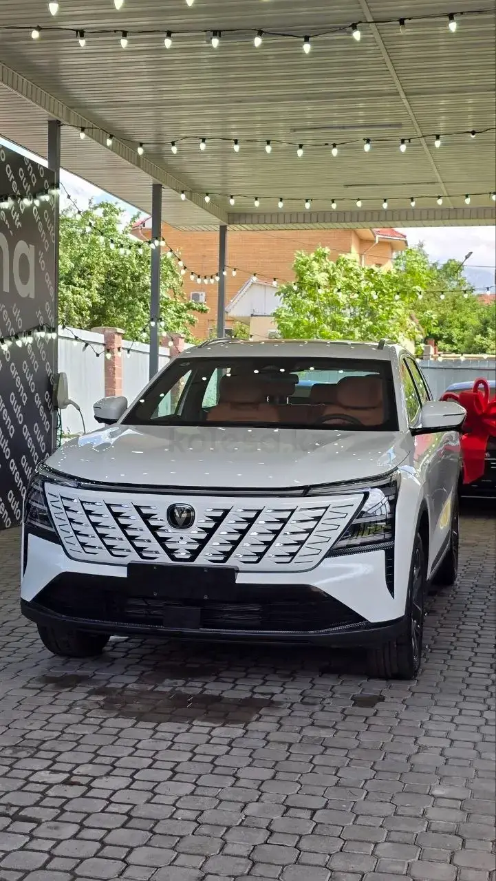 Changan CS75 Plus 2025 — фото 1 из 5