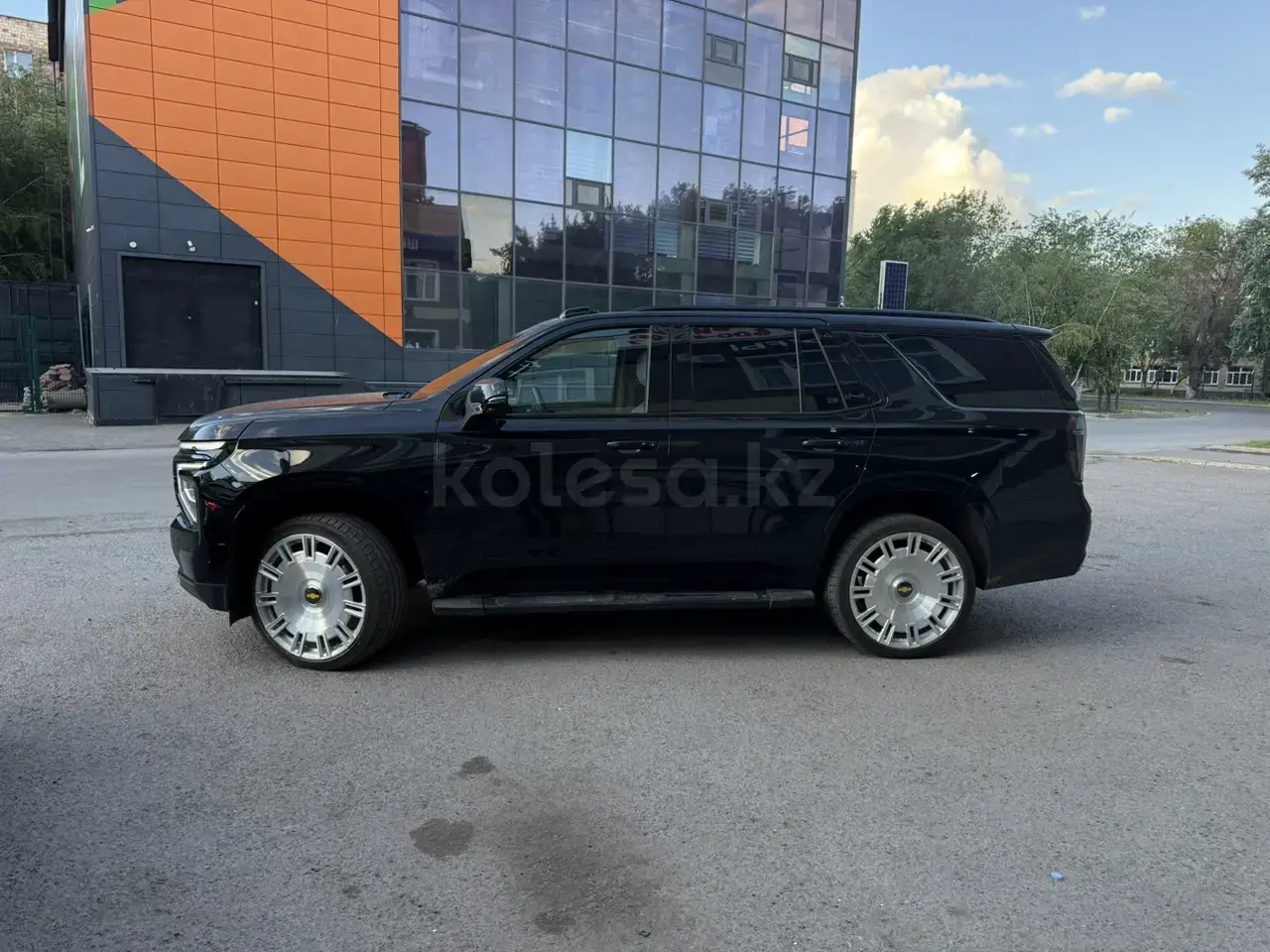 Chevrolet Tahoe 2025 — фото 1 из 5