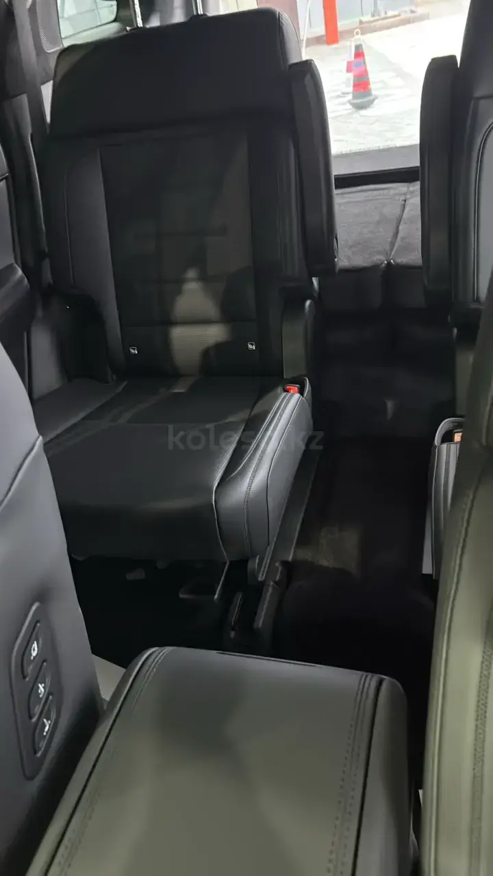 Hyundai Santa Fe 2025 — фото 1 из 3