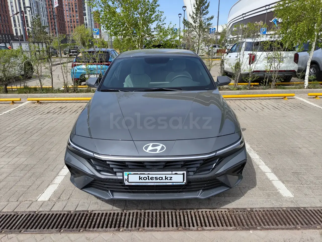 Hyundai Elantra 2025 — фото 1 из 5
