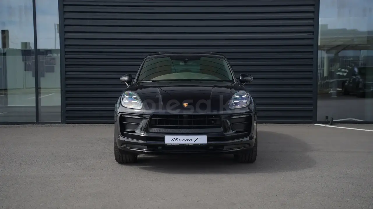 Porsche Macan 2026 — фото 1 из 5