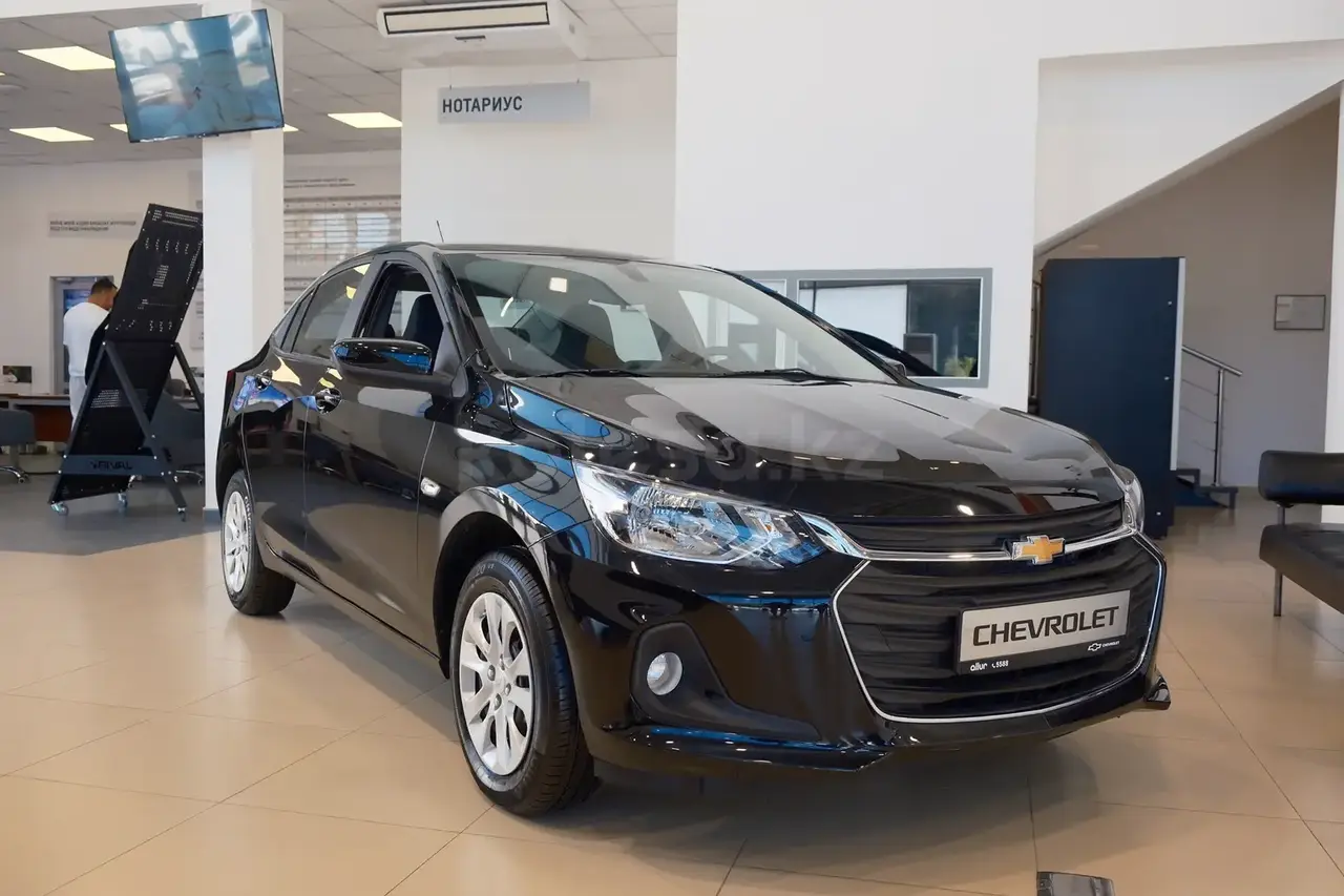 Chevrolet Onix 2025 — фото 1 из 2