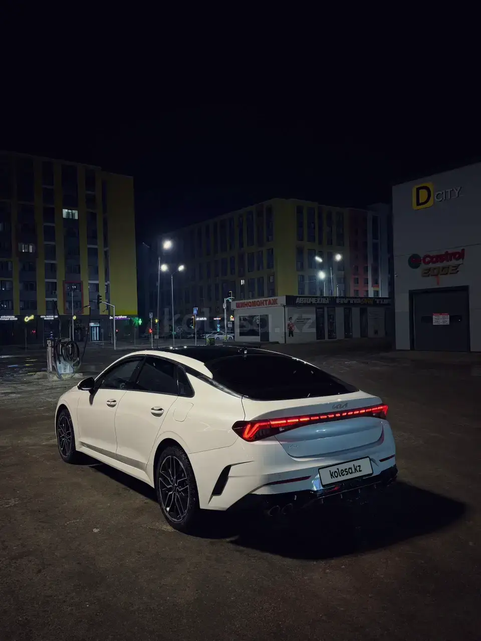 Kia K5 2025 — фото 1 из 5
