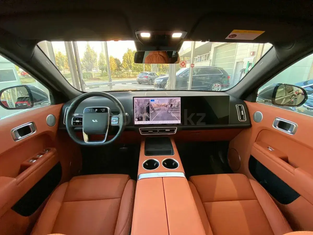 Li Auto L7 2025 — фото 1 из 4