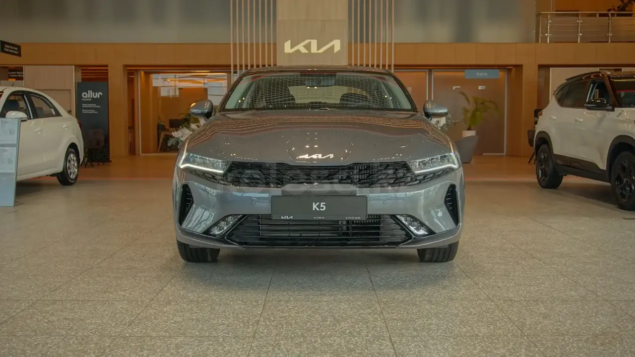 Kia K5 2026 — фото 1 из 5