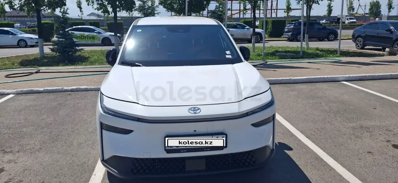 Toyota bZ3X 2025 — фото 1 из 5