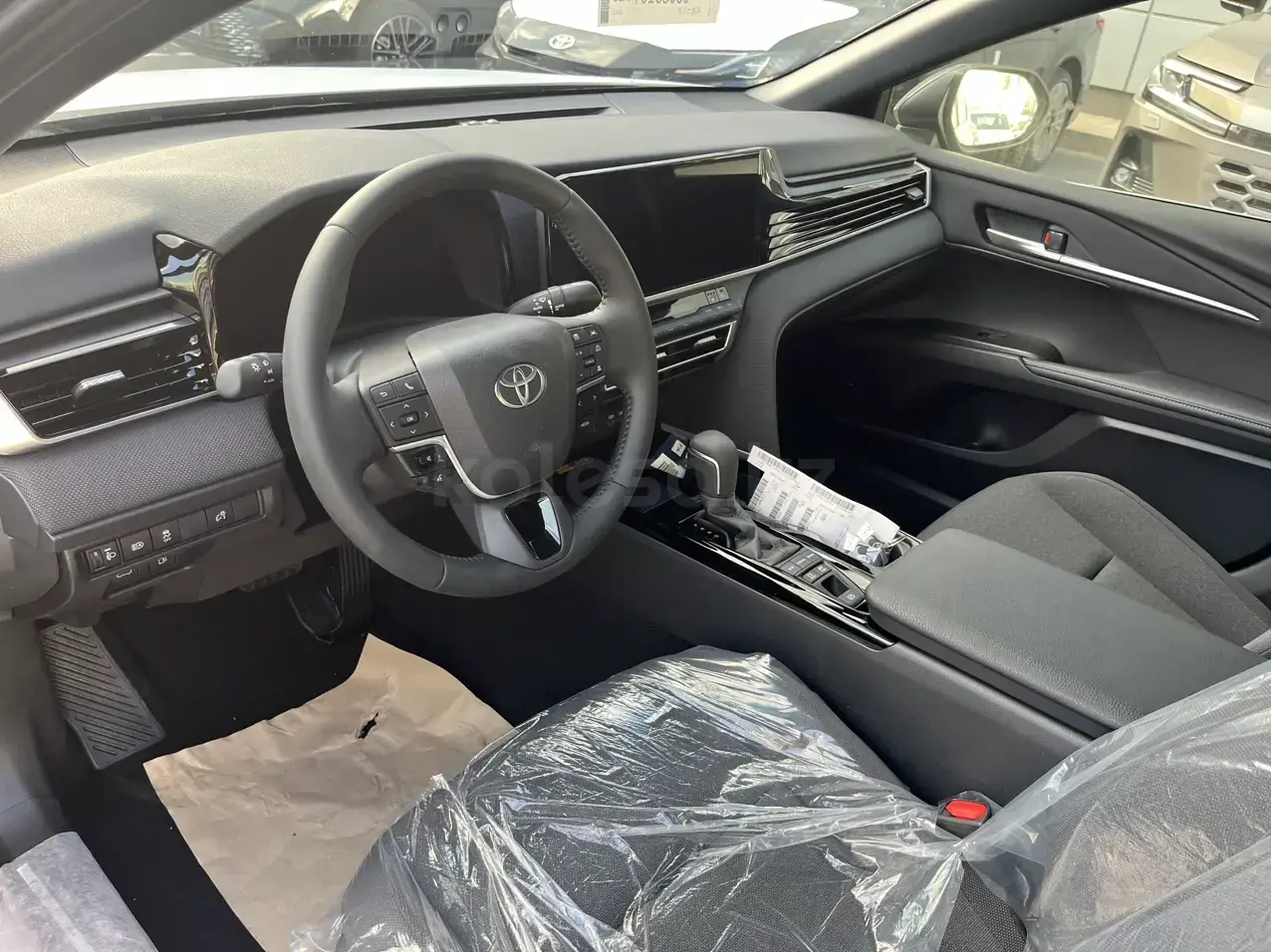 Toyota Camry 2026 — фото 1 из 4