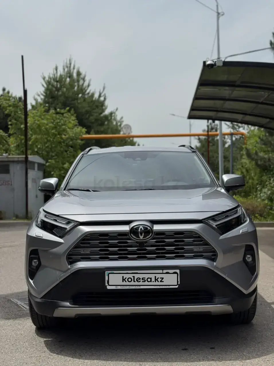 Toyota RAV 4 2025 — фото 1 из 5