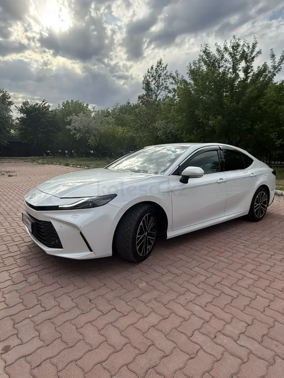 Toyota Camry 2025 — фото 1 из 5