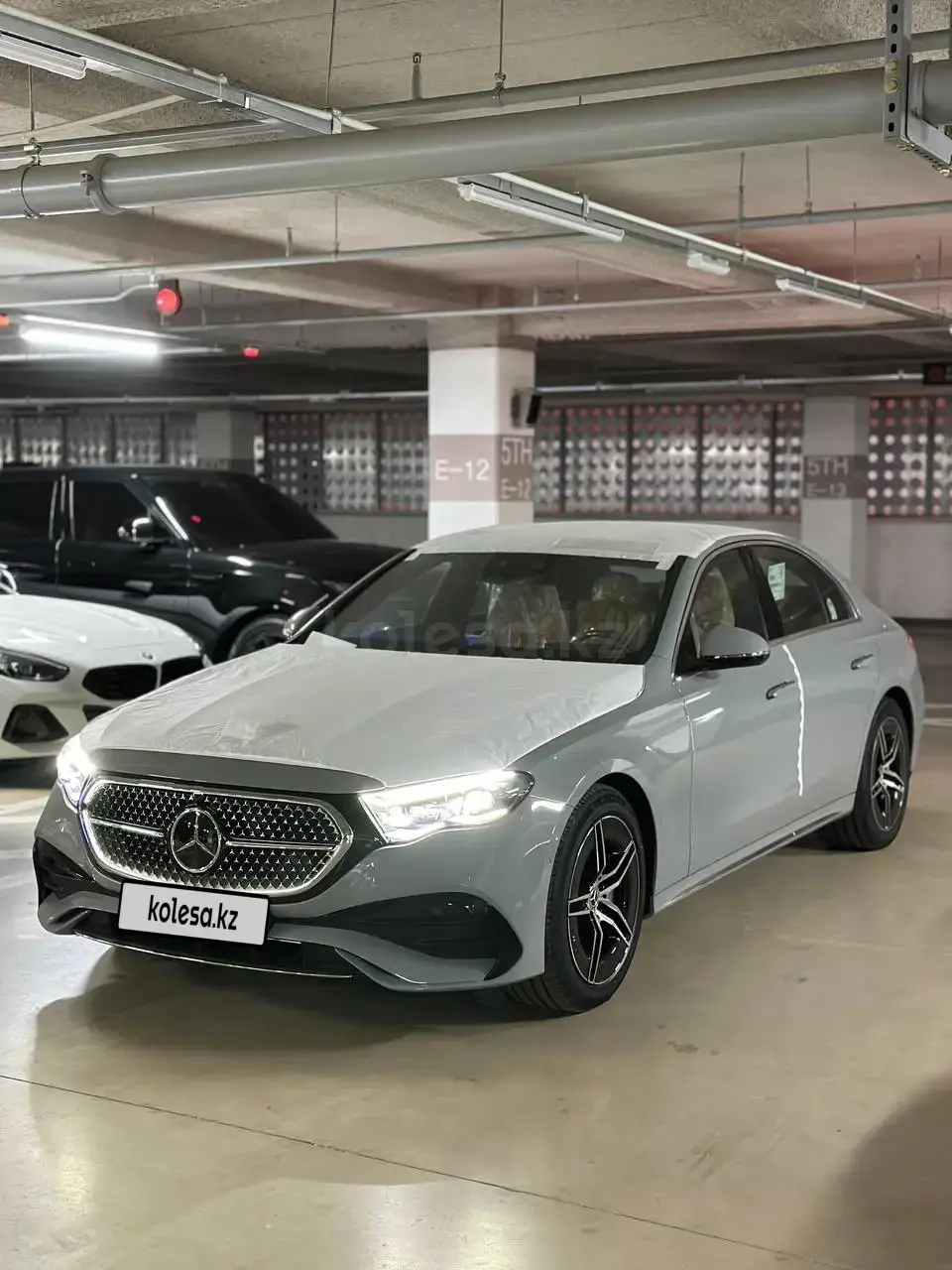 Mercedes-Benz E 300 2026 — фото 1 из 5