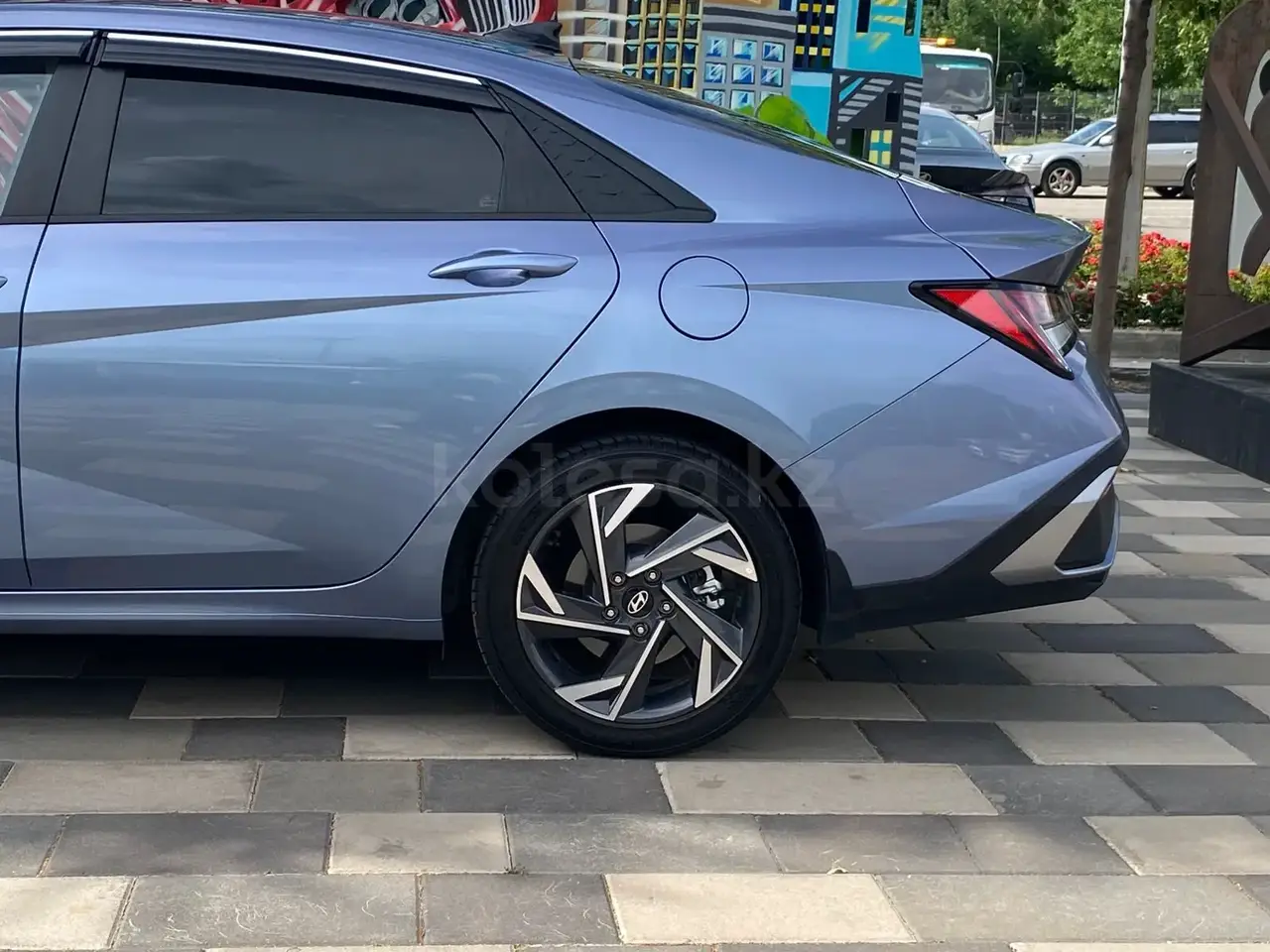Hyundai Elantra 2025 — фото 1 из 5