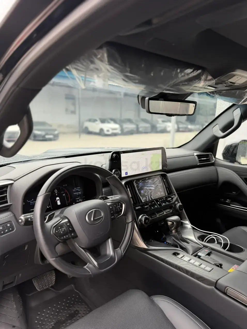 Lexus LX 600 2025 — фото 1 из 5