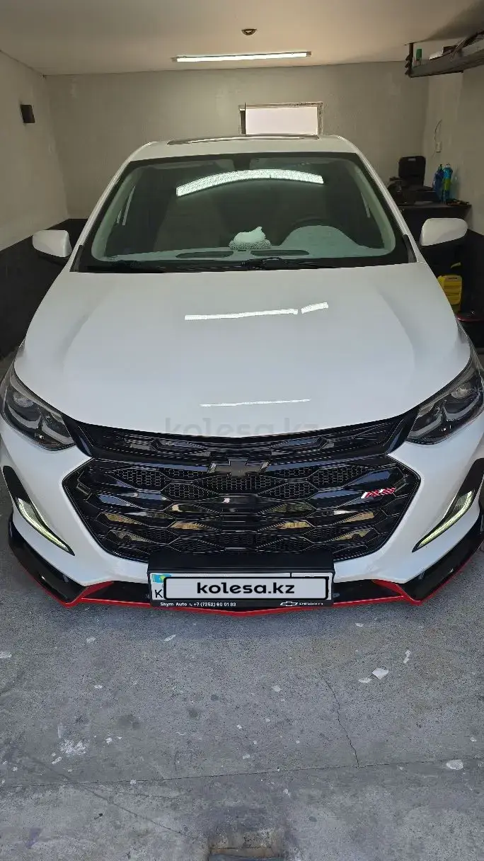 Chevrolet Onix 2025 — фото 1 из 5