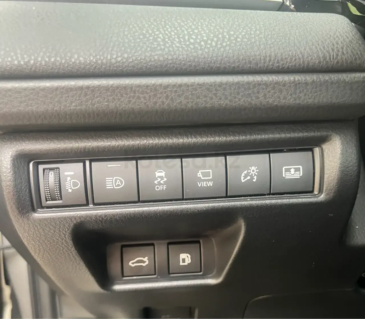 Toyota Camry 2026 — фото 1 из 2
