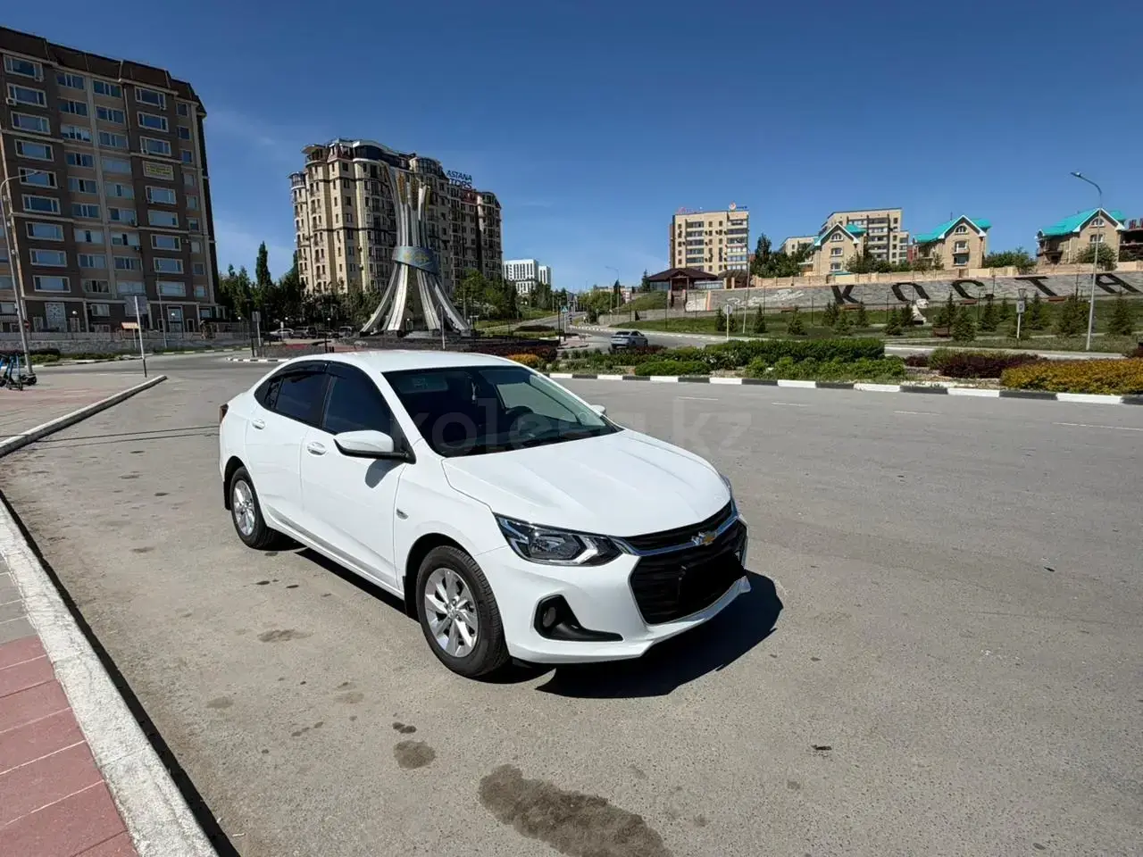 Chevrolet Onix 2025 — фото 1 из 5