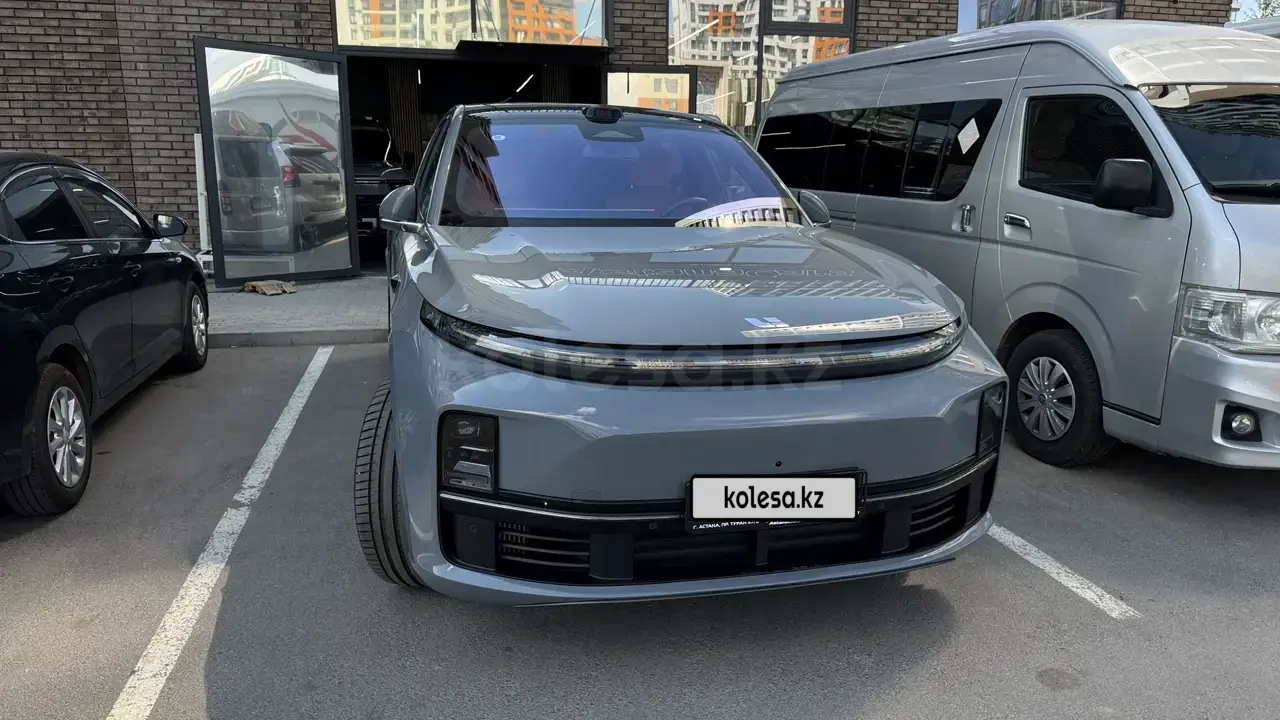Li Auto L7 2025 — фото 1 из 5
