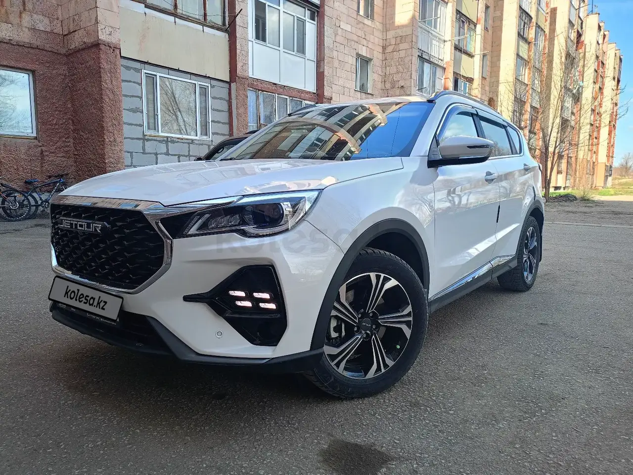 Jetour X70 2025 — фото 1 из 5