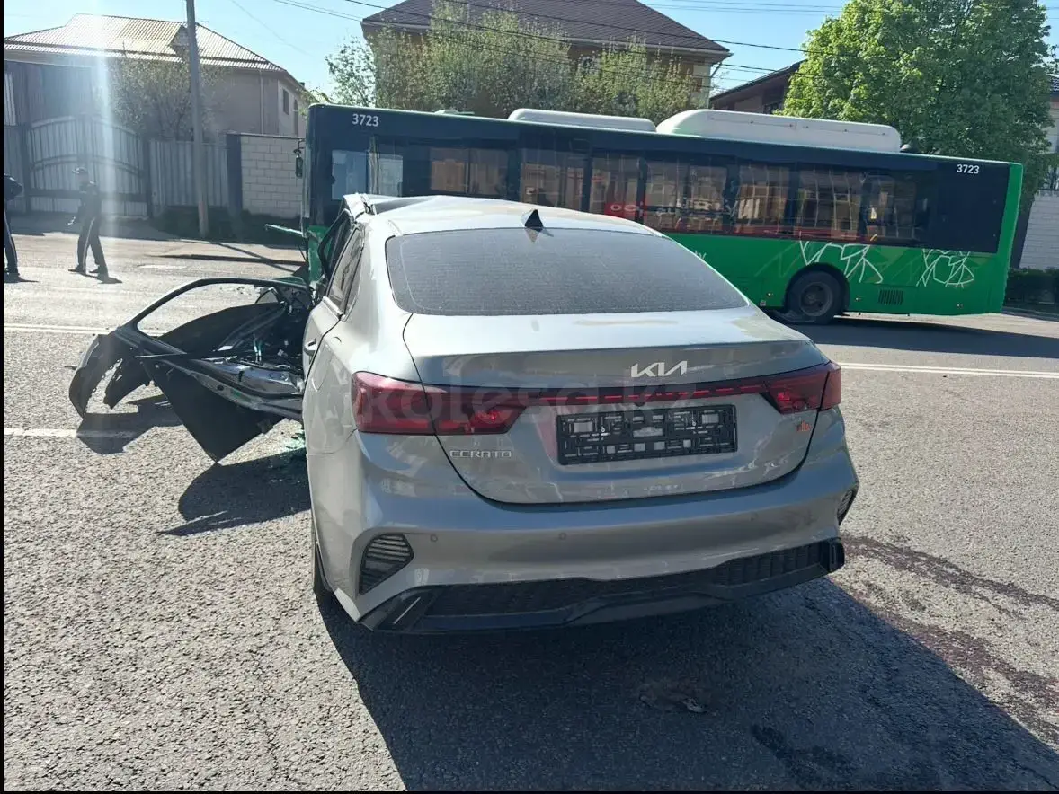 Kia Cerato 2025 — фото 1 из 4