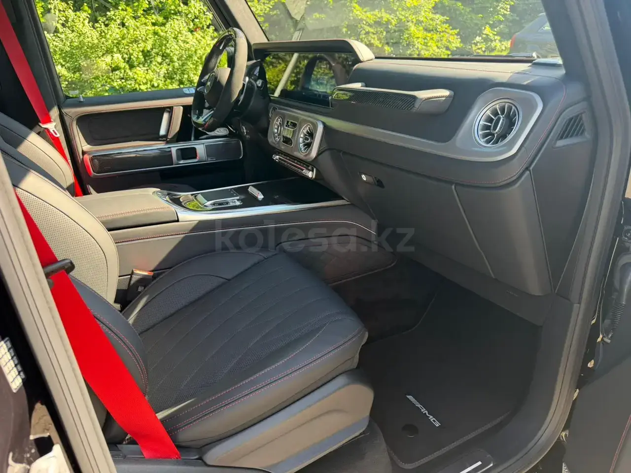 Mercedes-Benz G 63 AMG 2026 — фото 1 из 5