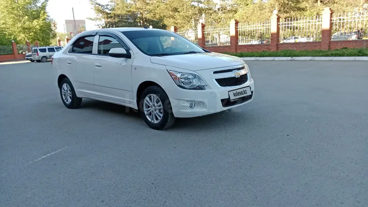 Chevrolet Cobalt 2025 — фото 1 из 5