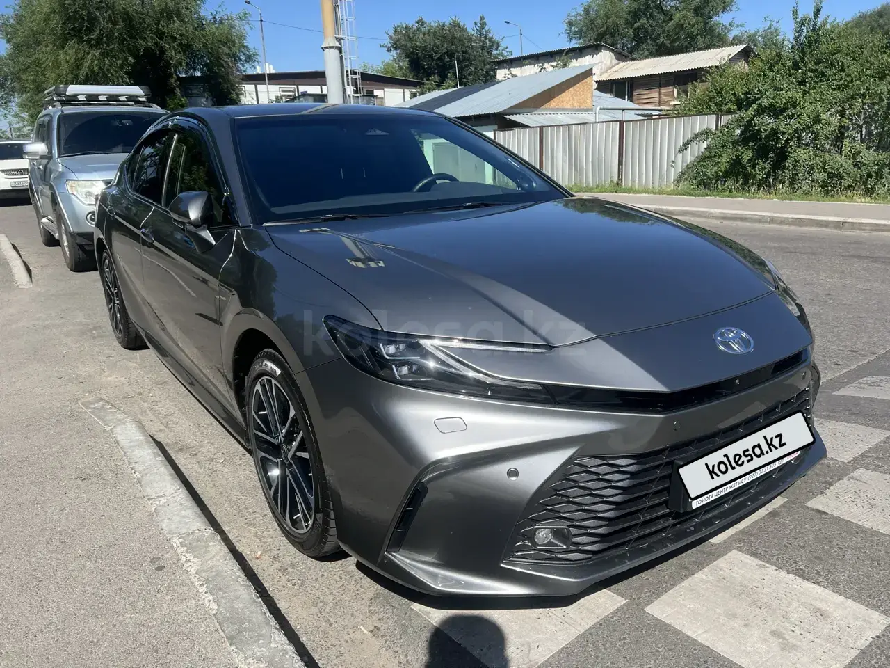 Toyota Camry 2025 — фото 1 из 5