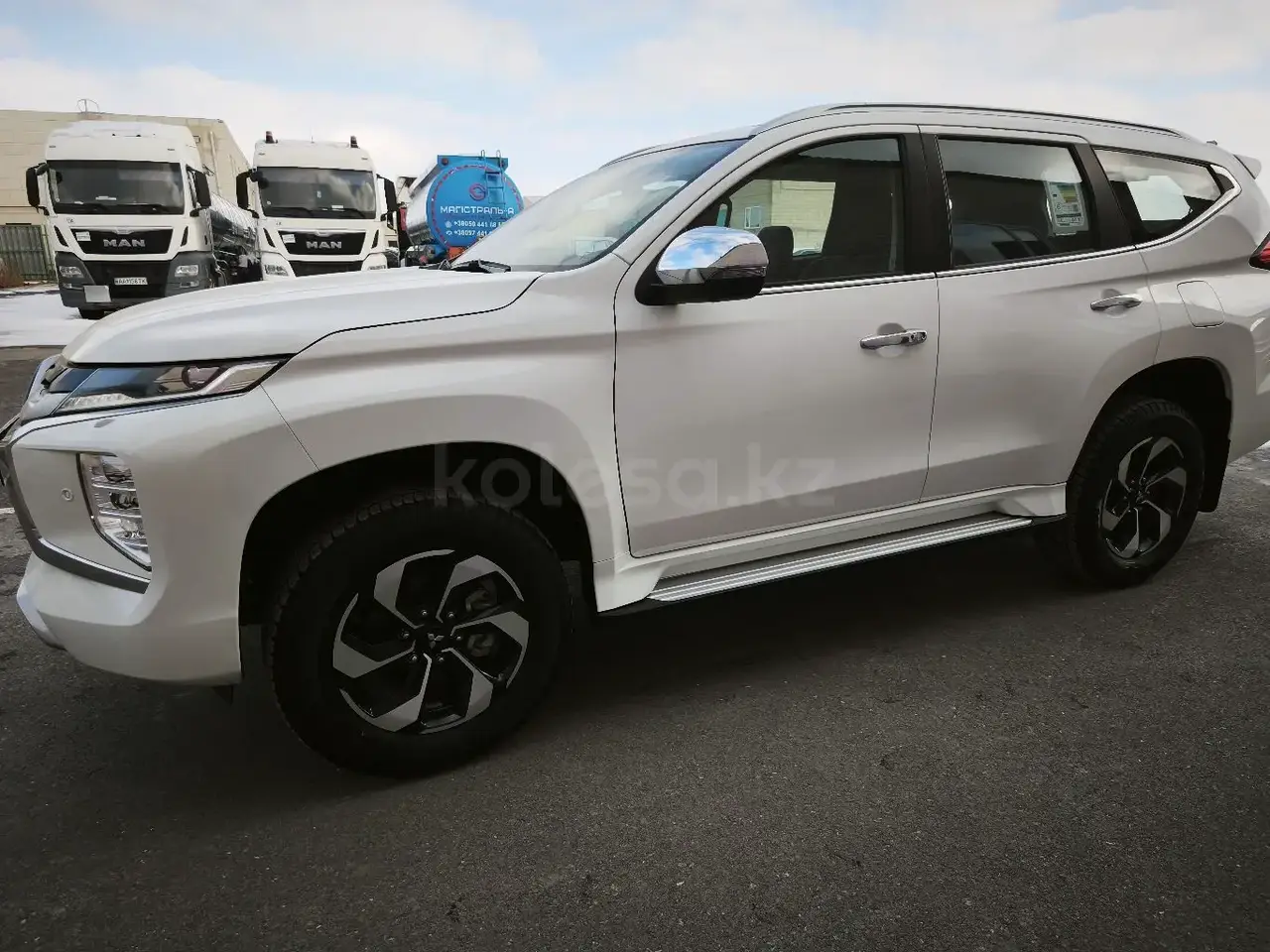 Mitsubishi Montero Sport 2025 — фото 1 из 5